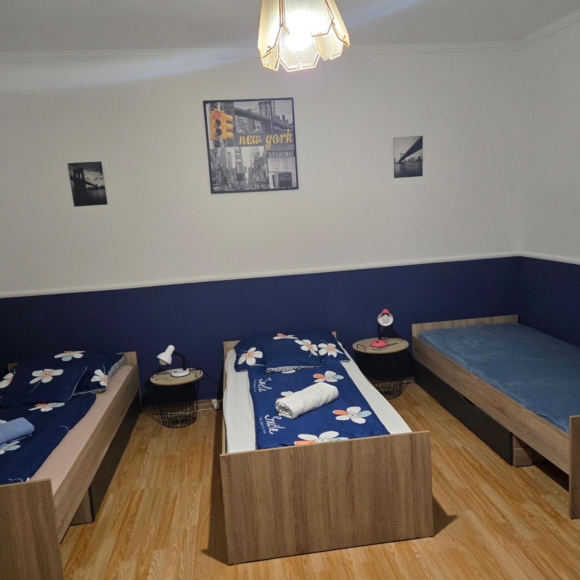 Orsi Apartman / Vendeghaz Kecskemét المظهر الخارجي الصورة
