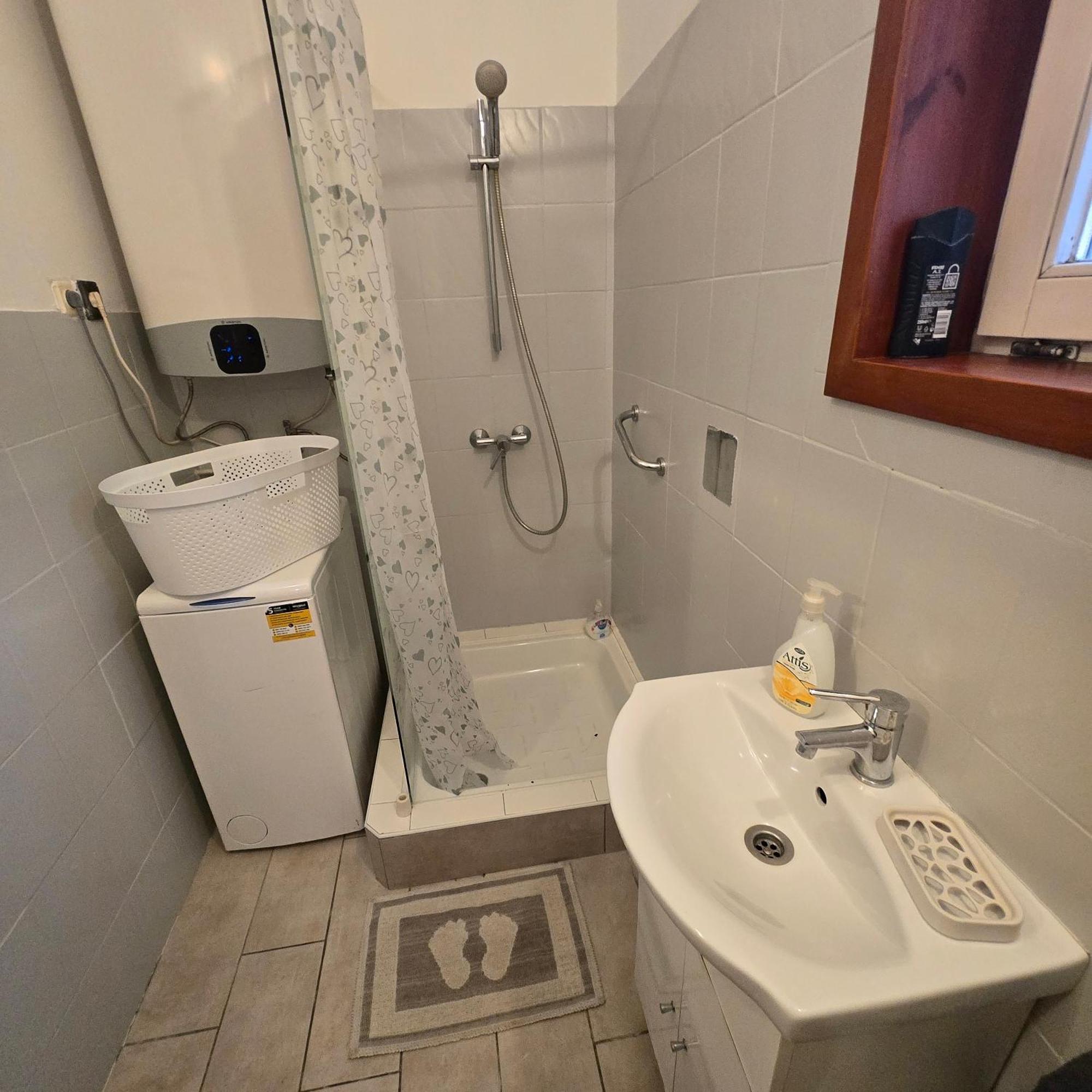 Orsi Apartman / Vendeghaz Kecskemét المظهر الخارجي الصورة
